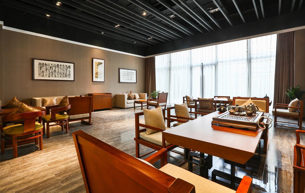 Ramada Encore Guanghan Εξωτερικό φωτογραφία